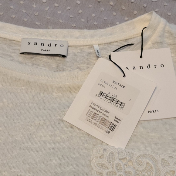 Casual Top - Picture 3 of 3